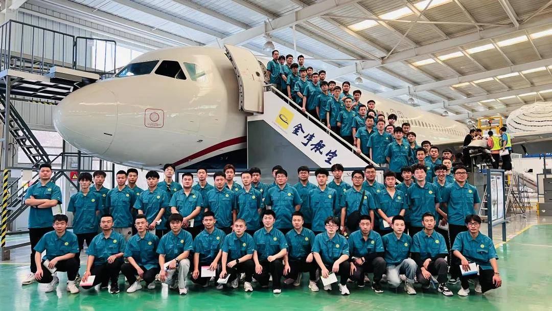 业｜金普空天 低空领域综合服务商CQ9电子app长江协同合作企(图2)